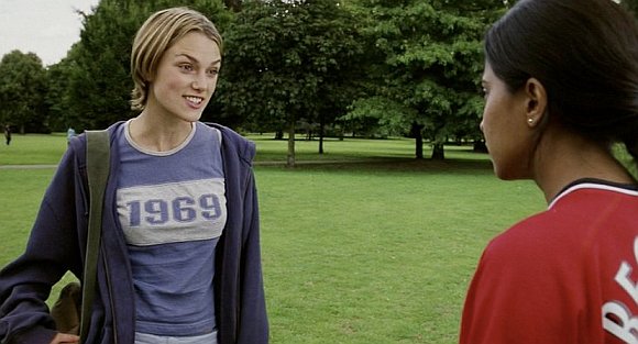 Στιγμιότυπο από την ταινία Bend It Like Beckham (4)